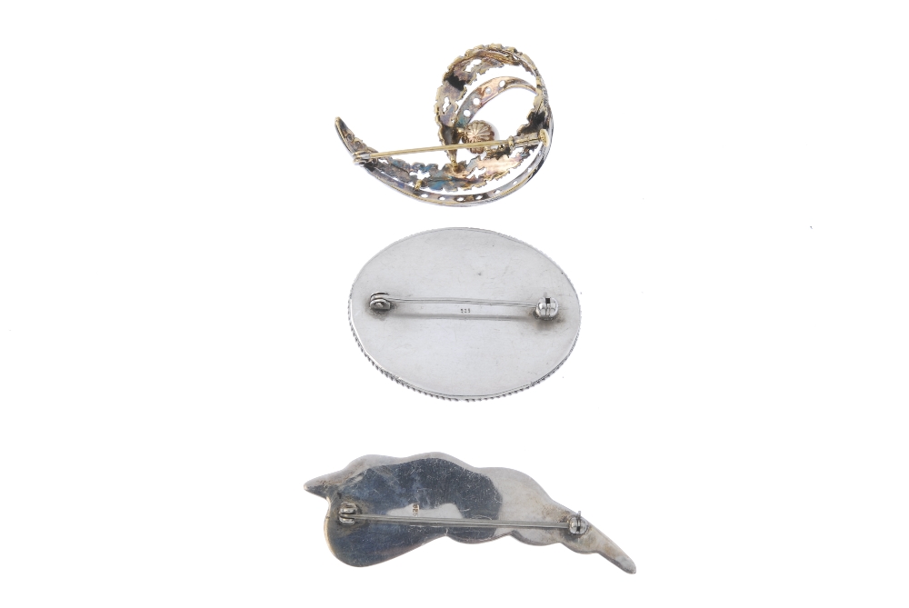 A selection of silver and white metal jewellery. To include a filigree work bracelet, the seven - Image 2 of 3