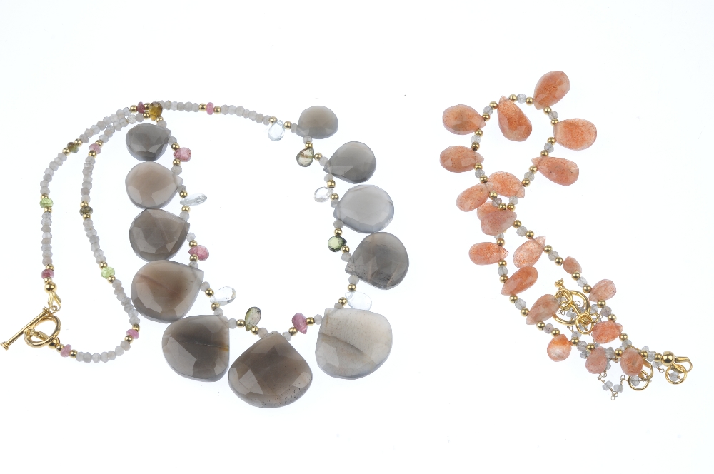A sunstone necklace and a moonstone necklace. The first with small moonstone bouton-shape beads - Image 2 of 2