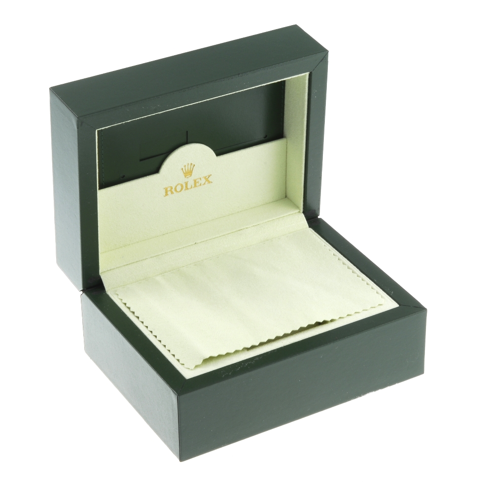 ROLEX - a complete watch box. Inner box is in a clean and pleasant condition. Outer box shows