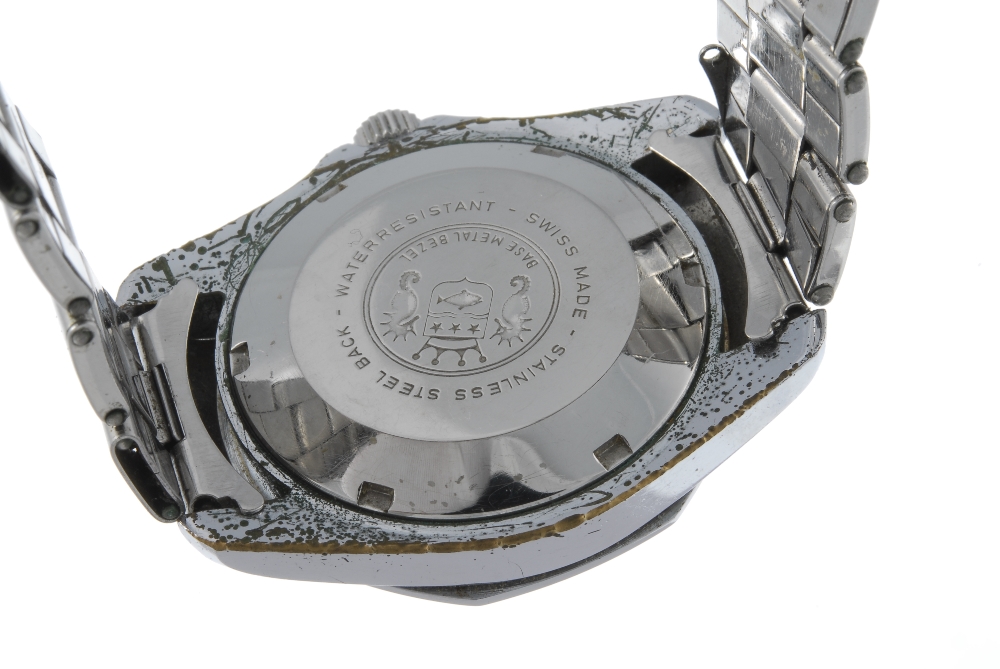 MARINE-STAR - a gentleman's bracelet watch. Base metal case with calibrated bezel and stainless - Image 2 of 4