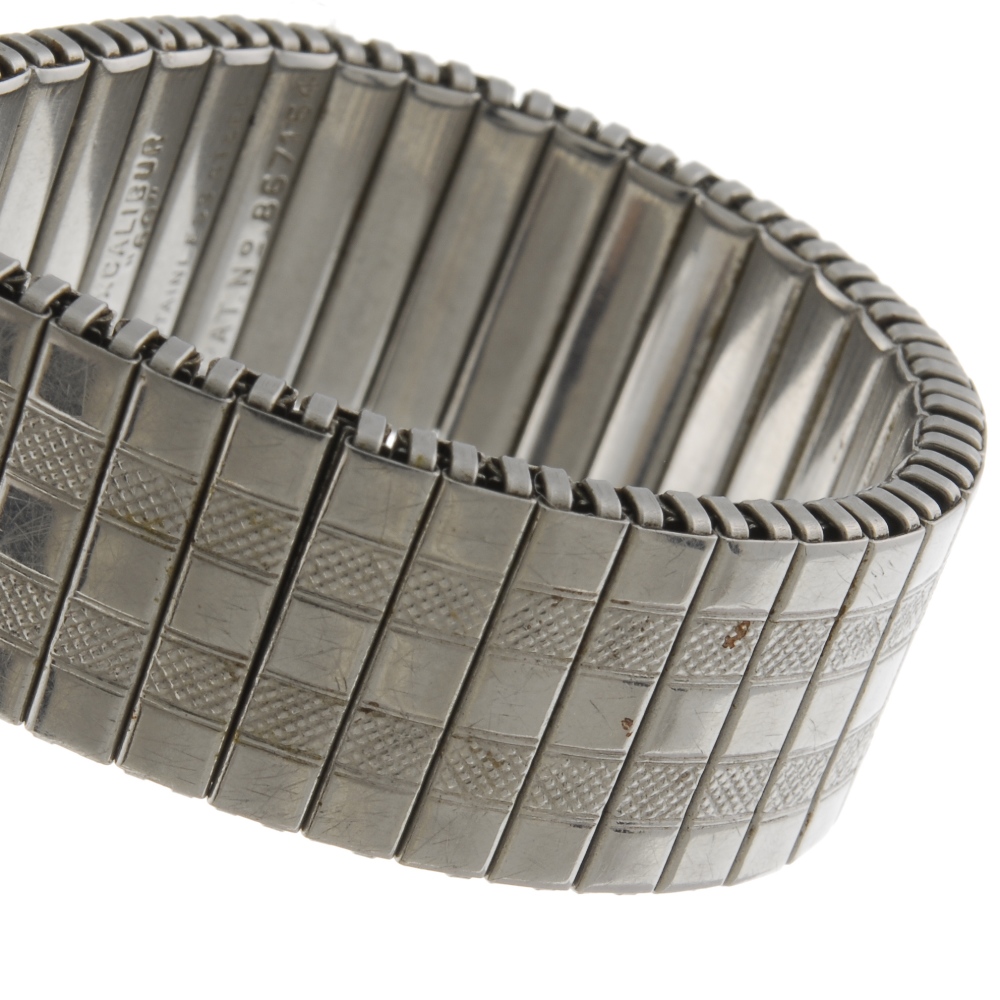 LEMANIA - a gentleman's bracelet watch. Base metal case with stainless steel case back. Numbered - Image 4 of 4