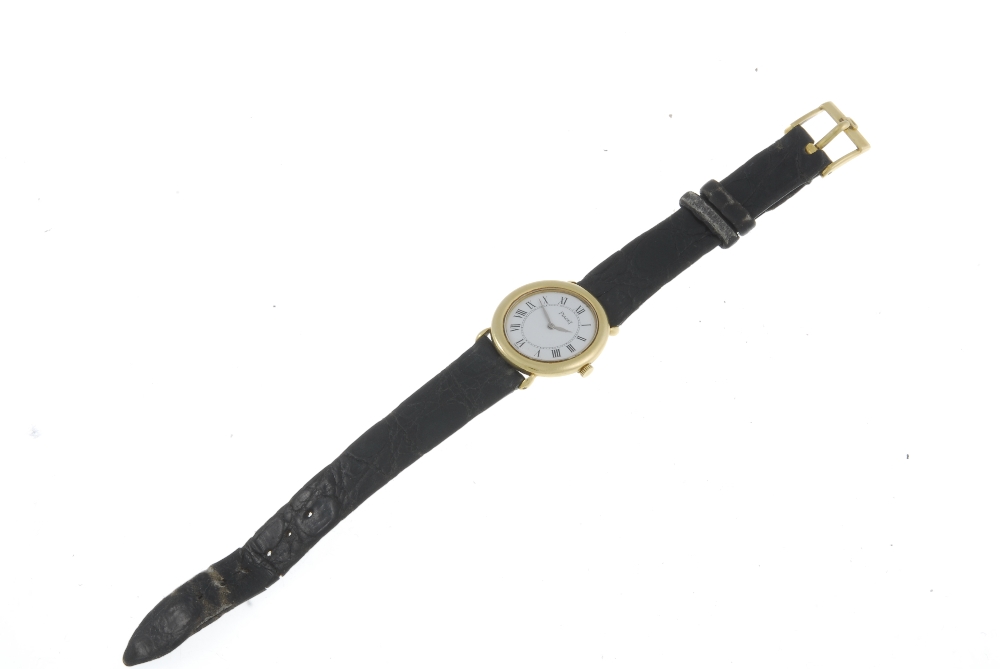 PIAGET - a lady's wrist watch. Yellow metal case, stamped 0,750 with poincon. Numbered 9812 - Image 3 of 3