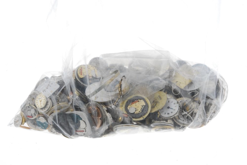A bag of assorted watch movements. All recommended for spare or repair purposes only. - Image 2 of 2