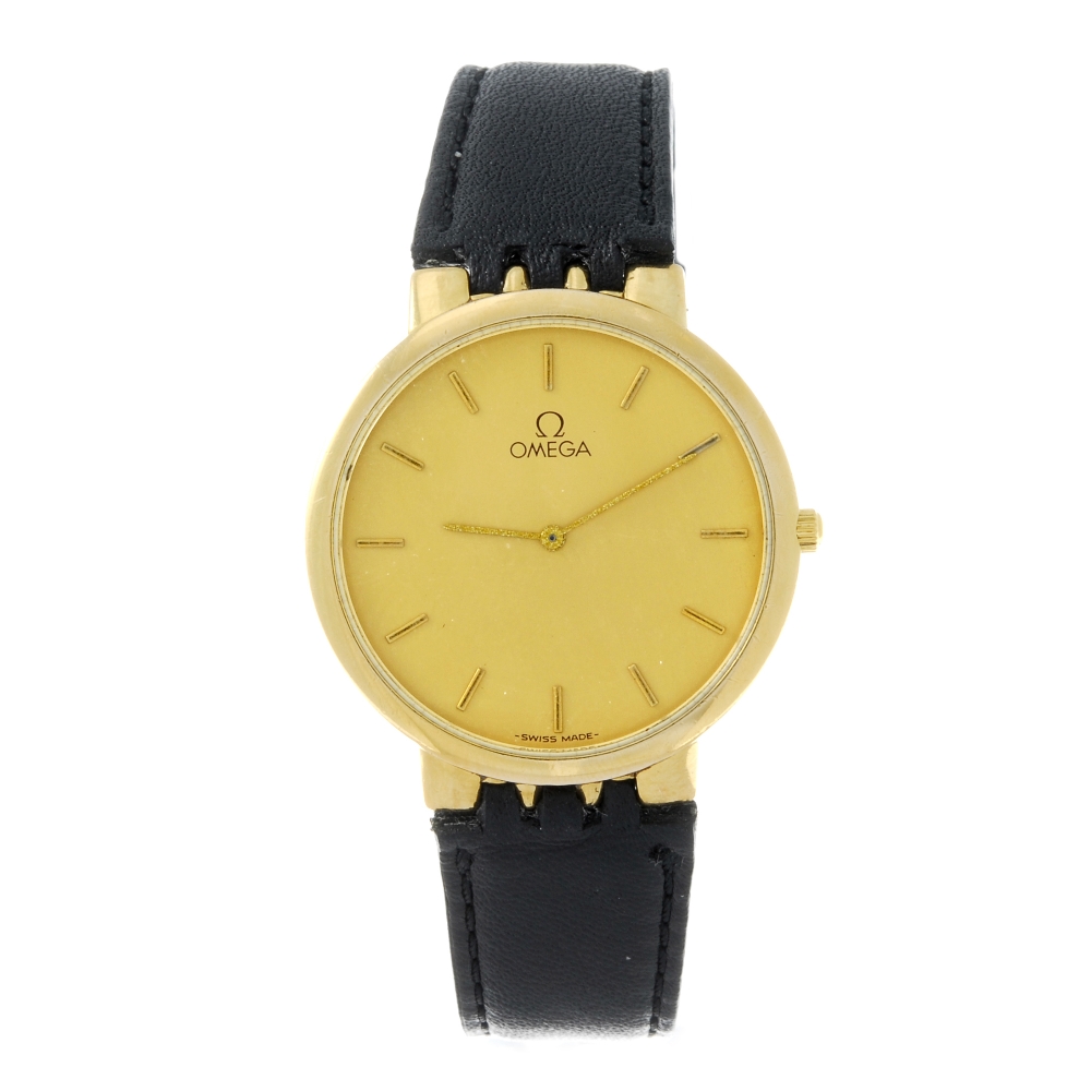 OMEGA - a gentleman's wrist watch. Gold plated case with stainless steel case back. Numbered