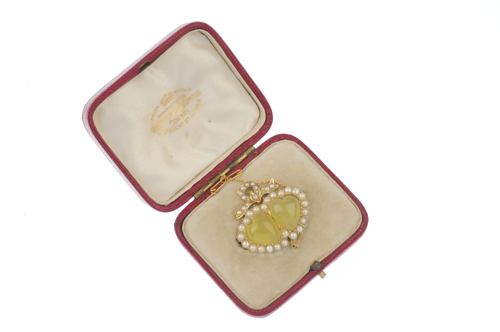 An early 20th century gold chrysoberyl and split pearl brooch. The replacement heart-shape - Image 3 of 3