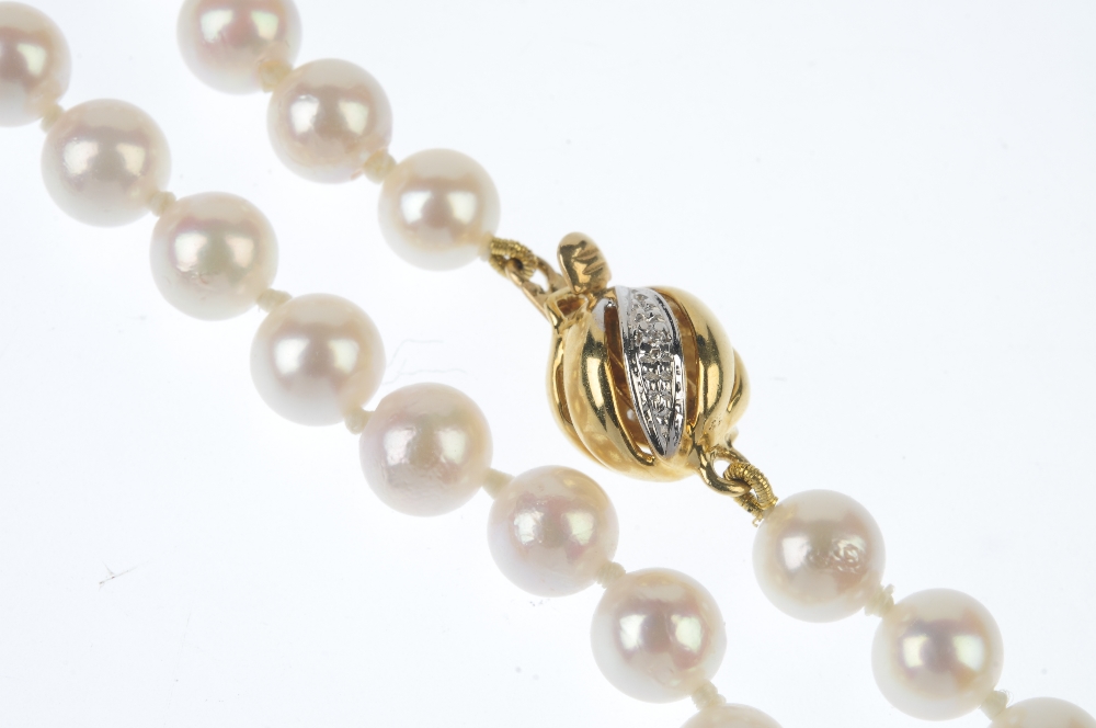 A cultured pearl single-strand necklace. Comprising a single-strand of one hundred and thirty four - Image 3 of 3