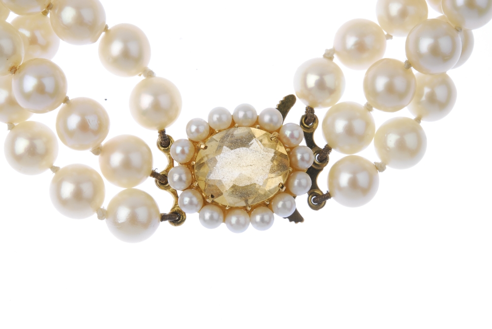 A cultured pearl and citrine bracelet. The cultured pearls, measuring 7mms, with two bar spacers, to - Image 2 of 3