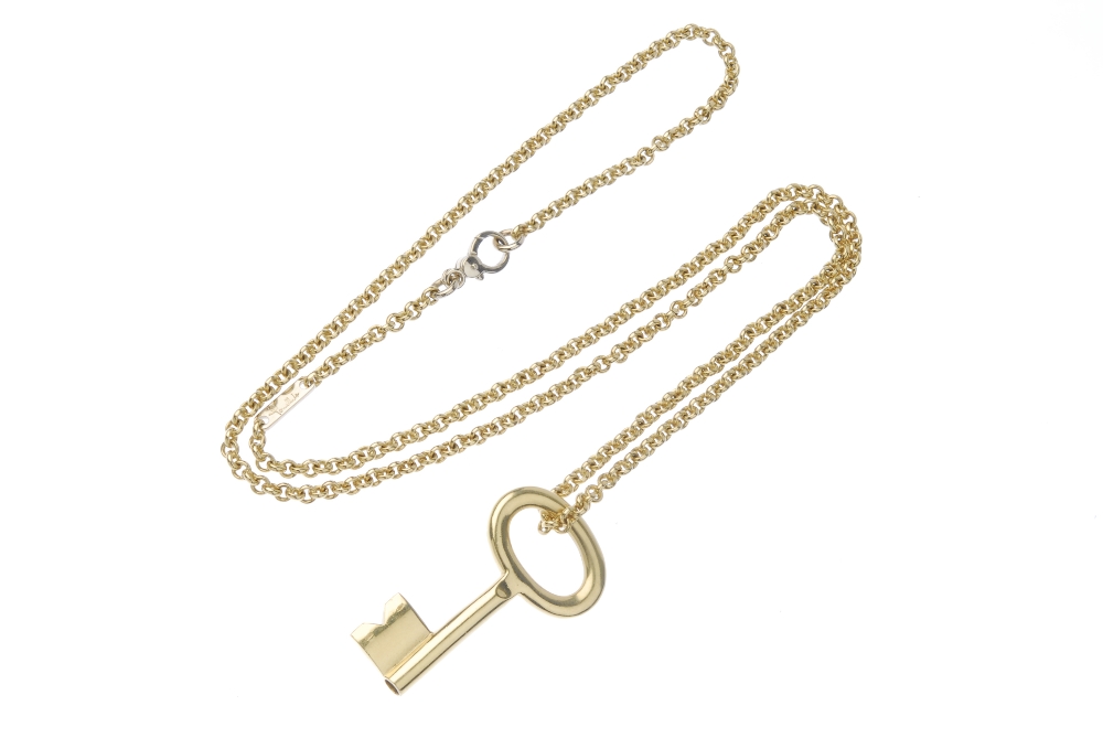 POMELLATO - a key pendant and chain. Designed as a key pendant, suspended from a belcher-link chain. - Image 2 of 2