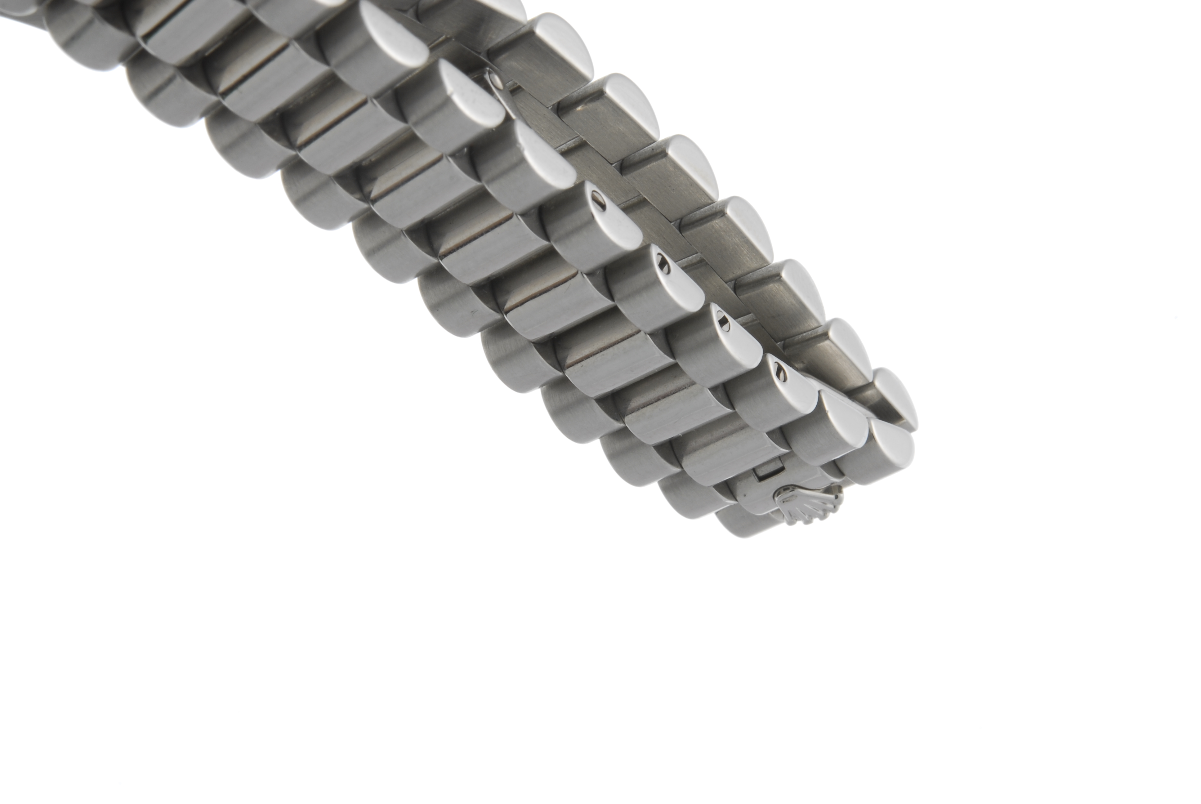 ROLEX - a lady's Oyster Perpetual Datejust bracelet watch. Circa 2000. Platinum case. Reference - Image 4 of 4