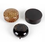 A collection of Georgian and later tortoiseshell items to include pique ware napkin ring, etui cases