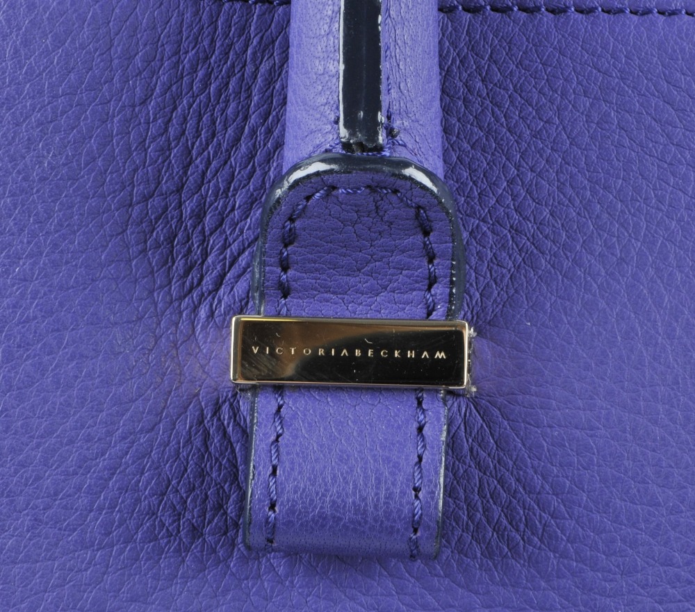 VICTORIA BECKHAM - a purple Quincy tote handbag. Crafted from purple grained leather, with a - Image 5 of 6