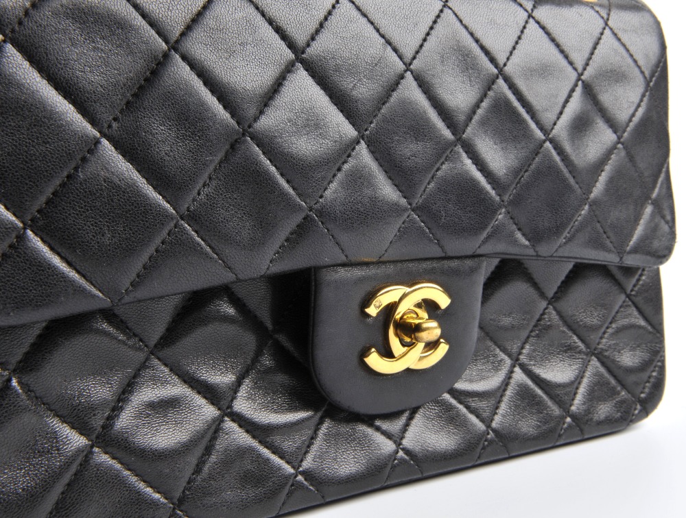 CHANEL - a Small Classic Double Flap handbag. Featuring maker's iconic black quilted lambskin - Image 4 of 6