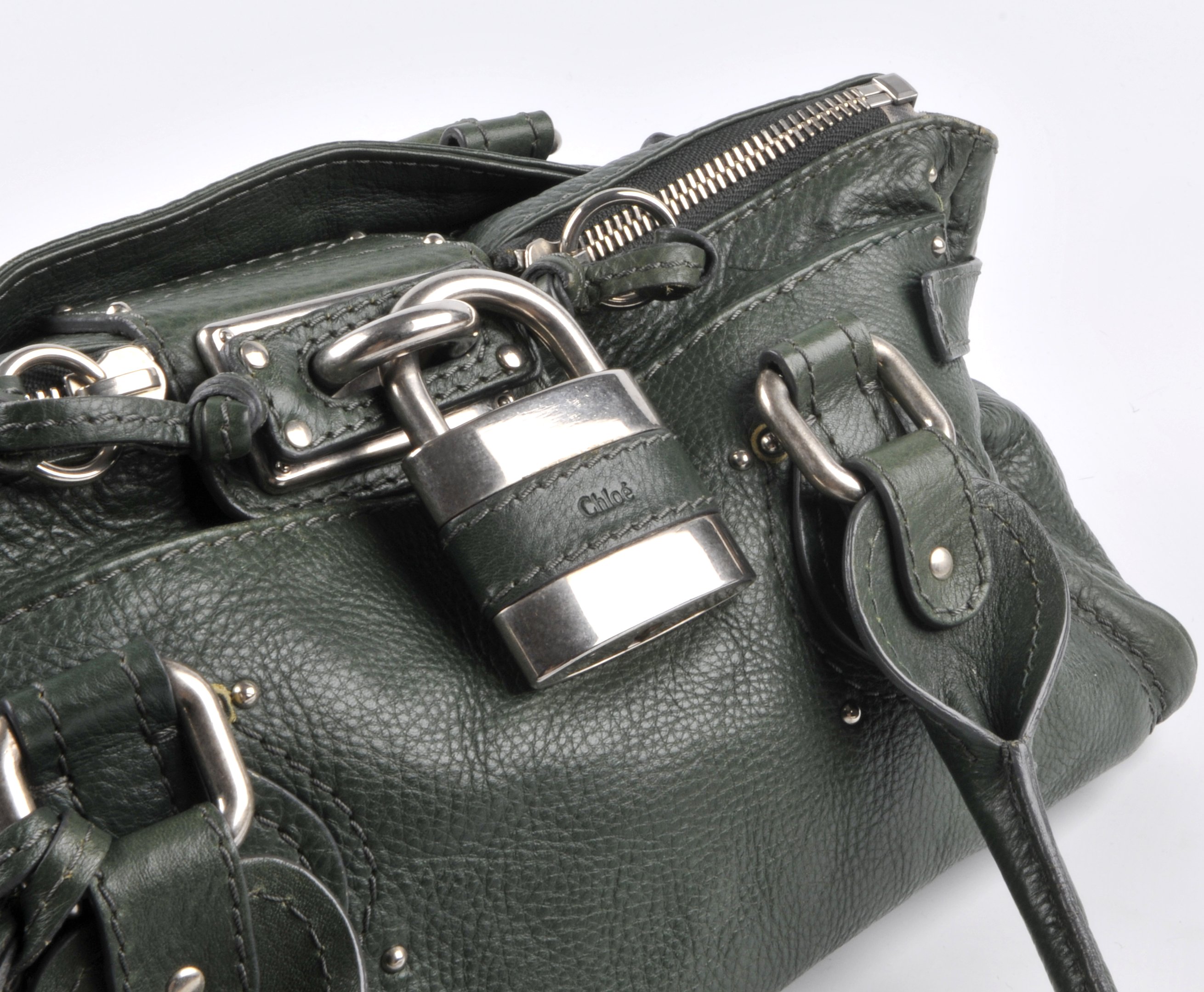 CHLOE - a green Paddington handbag. Featuring a green grained leather exterior, dual rolled - Image 4 of 6