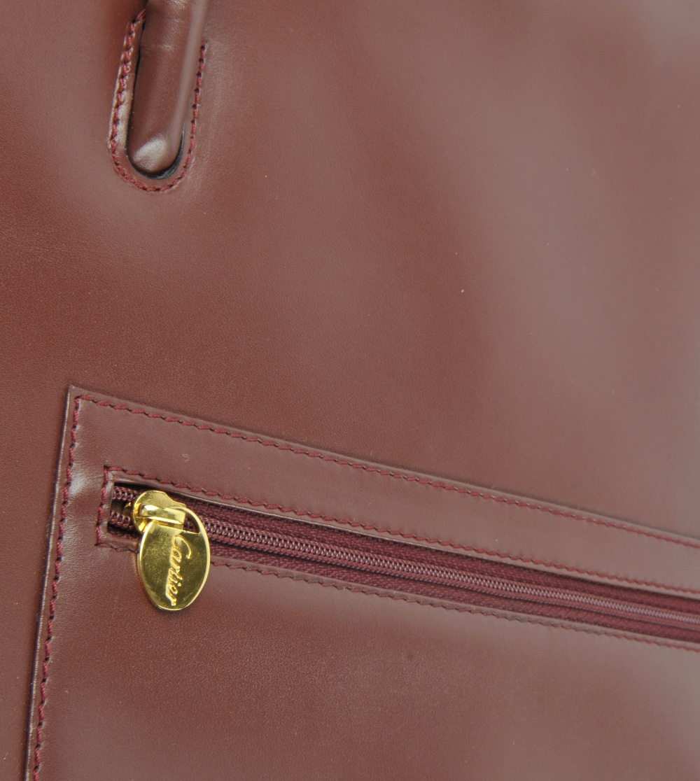 CARTIER - a Must De Cartier Bordeaux tote handbag. Designed with a tall rigid rectangular shape - Image 5 of 5