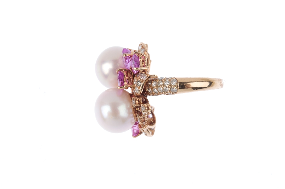 A South Sea Cultured pearl, diamond and sapphire dress ring. The twin South Sea cultured pearls, - Image 2 of 5