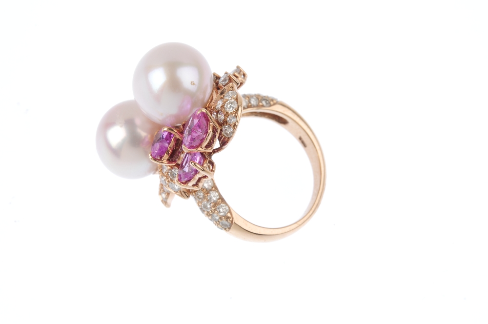 A South Sea Cultured pearl, diamond and sapphire dress ring. The twin South Sea cultured pearls, - Image 4 of 5