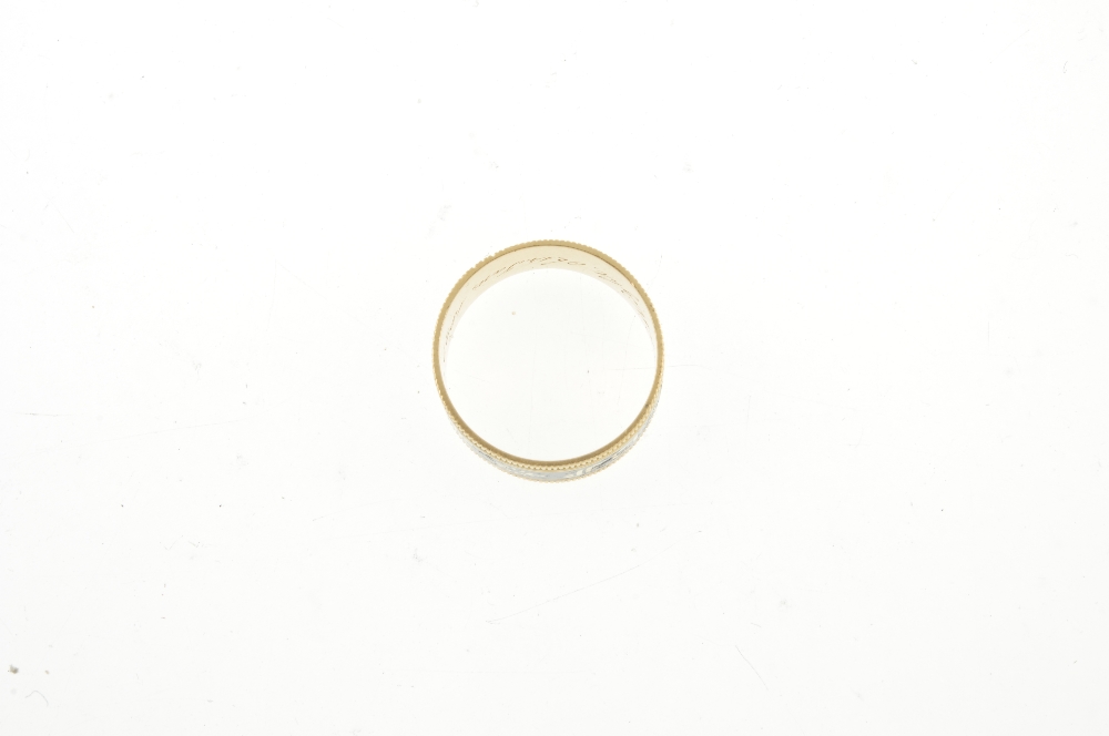 A George IV 18ct gold enamel memorial ring. With knurled edging, the black enamel with gold - Image 2 of 4