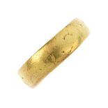 A late Georgian gold posey/posy ring. Designed as a plain exterior with engraved inner band engraved