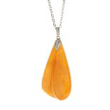 Four items of natural amber jewellery. To include an elastic bracelet, of flat oval shape natural