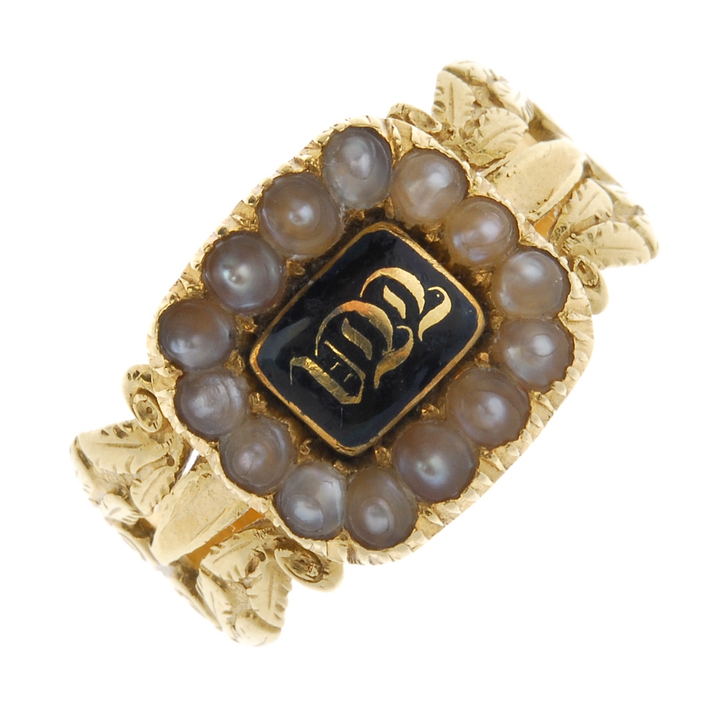 A late Georgian 18ct gold enamel and split pearl cluster mourning ring. The central rectangular