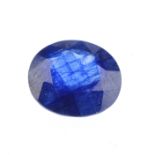 An oval-shape sapphire, weighing 4.20cts. Sapphire with noticeable dye concentrations.. Sapphire has