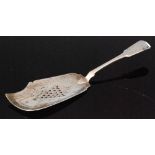 A Scottish hallmarked silver fiddle pattern fish slice blade decorated with wiggle work and bright