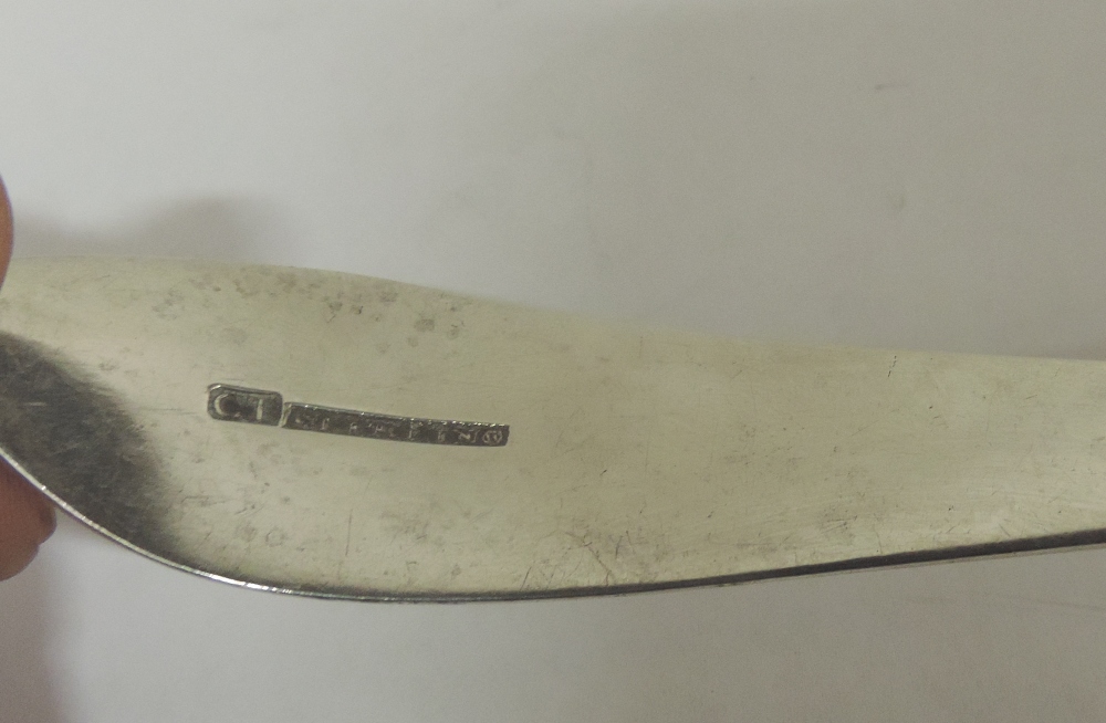 A rare plain Irish Provincial silver Soup Ladle, by Carden Terry, Cork c. 1790, approx. - Image 4 of 4