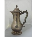 An elegant English silver Coffee Pot, London c. 1906, by James Parks & Co.