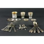 A set of 5 heavy English silver kings pattern Serving Spoons, London c. 1832, possibly by Wm.