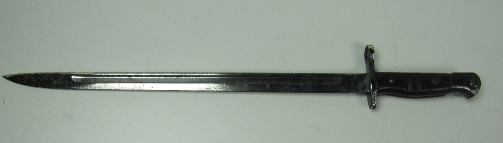 A Canadian steel Bayonet, inscribed 'Ross Rifle Co., Quebec, patented 1907,' with 25. - Image 2 of 2