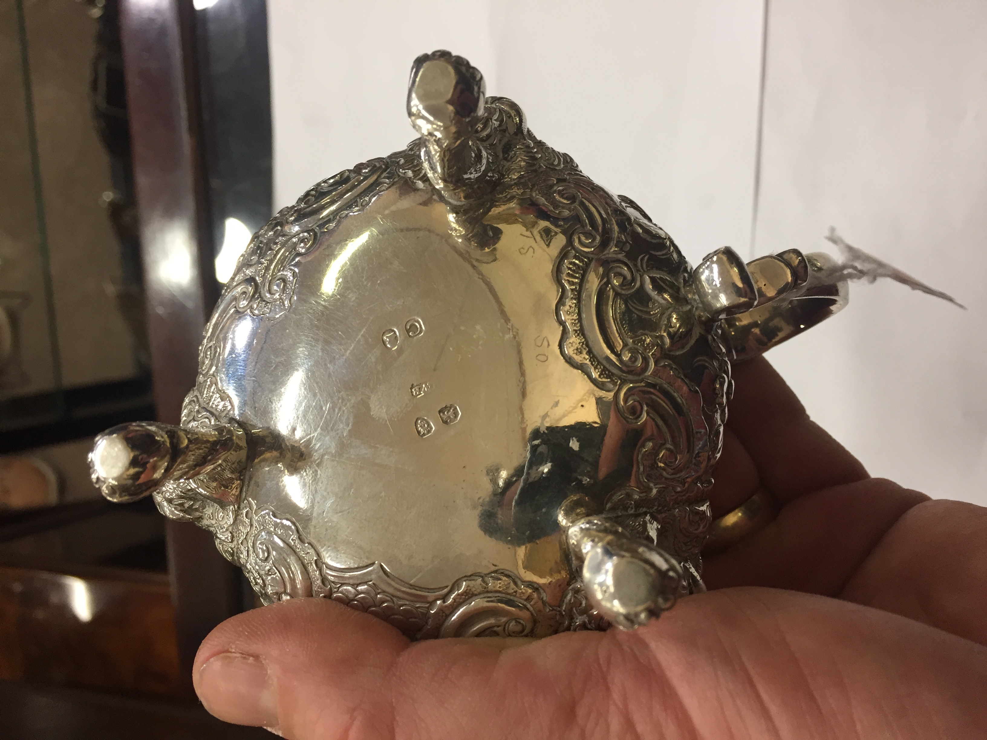 A very good heavy George III English silver Mustard Pot, London c. - Image 2 of 8