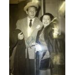 SIGNED PHOTO OF DANNY KAYE AND WIFE SYLVIA