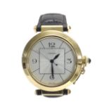 (24 546672-3-A) Cartier Pasha large size automatic 18ct yellow gold wristwatch, ref. 2005, no.