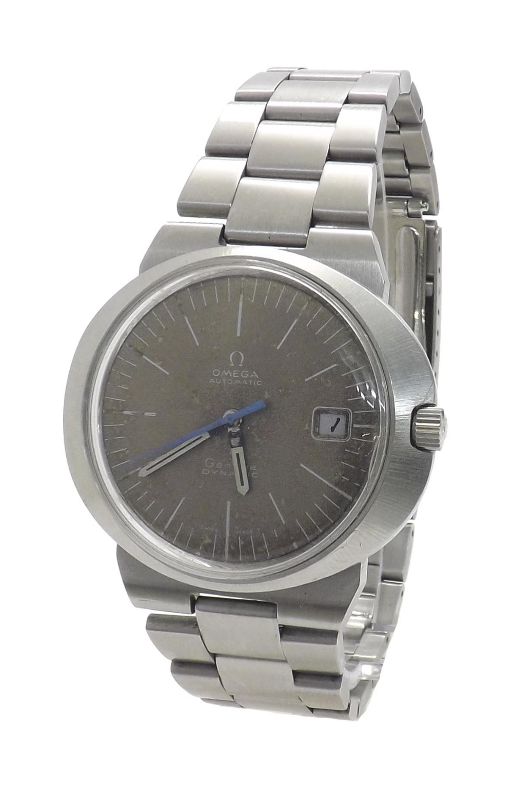 Omega Geneve Dynamic automatic stainless steel gentleman's bracelet watch, the gilt dial with
