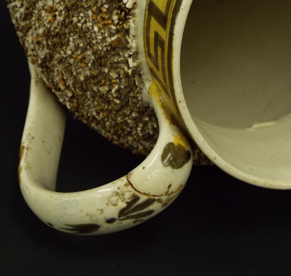 Antique creamware applied gravel jug, with hand painted Greek key border and geometric gravel - Bild 3 aus 3