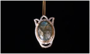 Labradorite Pendant With Chain, the labr