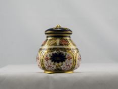 Royal Crown Derby Imari Patterned Lidded Vase. Date 1905. Stands 3.75 Inches High.