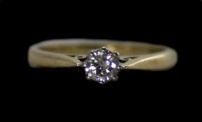 18ct Gold Single Stone Diamond Ring. Est Diamond Weight 25 pts, Colour and Clarity Good. Marked 750.