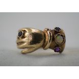 A Vintage and Unusual 9ct Gold Dress Ring, In The Form of a Hand, Set with Opal,