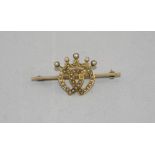 Victorian 15ct Gold Diamond And Pearl Bar Brooch With Central Twin Entwined Hearts Set With Split
