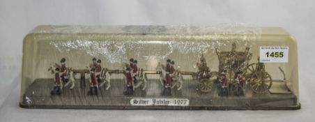 Silver Jubilee 1977 Diecast Model housed in a perspex case.