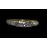 18ct Gold and Platinum 3 Stone Diamond R