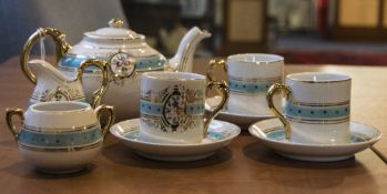 Child's Teaset comprising teapot, sugar