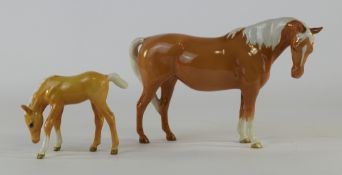 Beswick Horse Figures. 1/ Mare - Palomino Model Num 1812, Designer A. Gredington. Height 5.