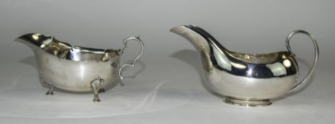 Art Deco Good Quality Silver Milk Jug. Hallmark Birmingham 1936. Makers CSG & CO. 5 ozs 15 grams. 3.