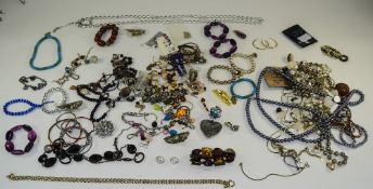 2 Bags Containing A Collection Of Beads,