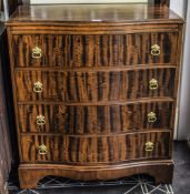 Early To Mid 20thC Chest Of Drawers, Serpentine Fronted