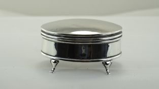 George V Silver Lidded Oval Shaped Trinket Box, Raised on 4 Scroll Feet. 1.75 Inches High, 3.