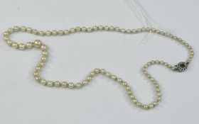 Ladies Single Strand Graduated Cultured Pearl Necklace,