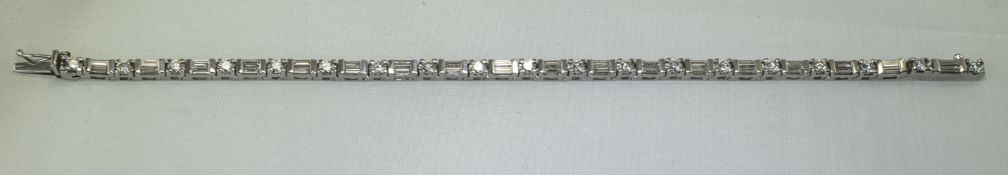 18ct White Gold Diamond Tennis Bracelet Set With Alternating Round Brilliant And Baguette Cut